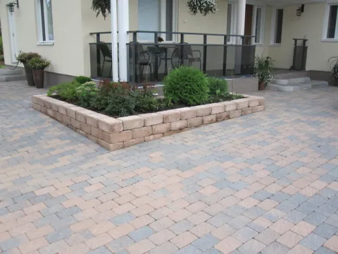www.buildingmaterial.ee
